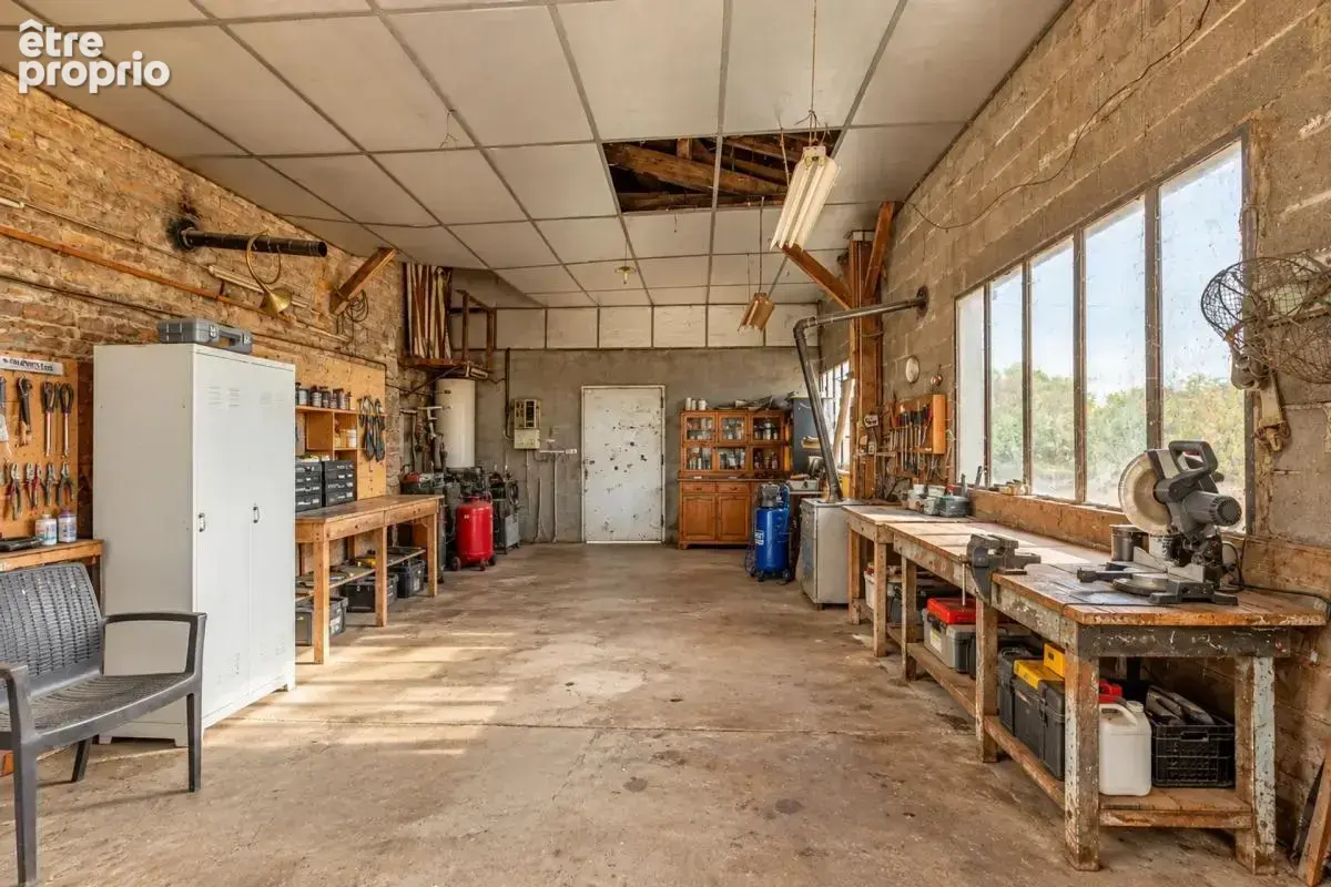 Propriete à vendre 5 pièces VILLEFRANCHE SUR SAONE (69) - photo 9