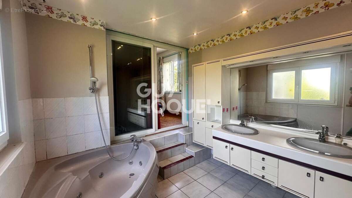 Maison spacieuse à vendre à Marest sur Matz - Référence 10417 - photo 12