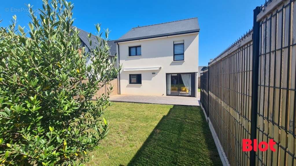 Maison à LA RICHARDAIS