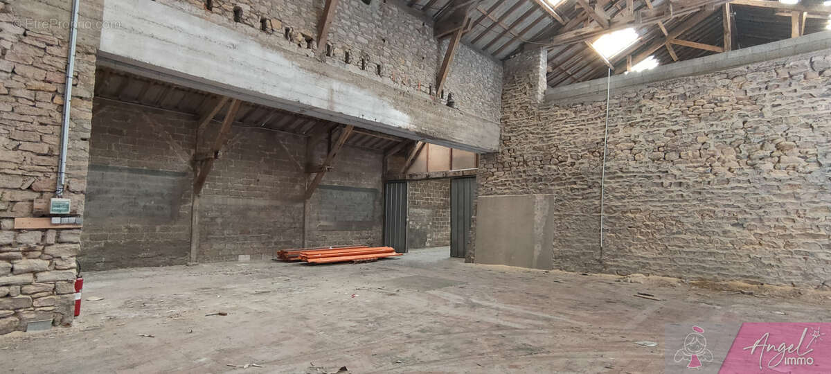 Appartement à GENEUILLE