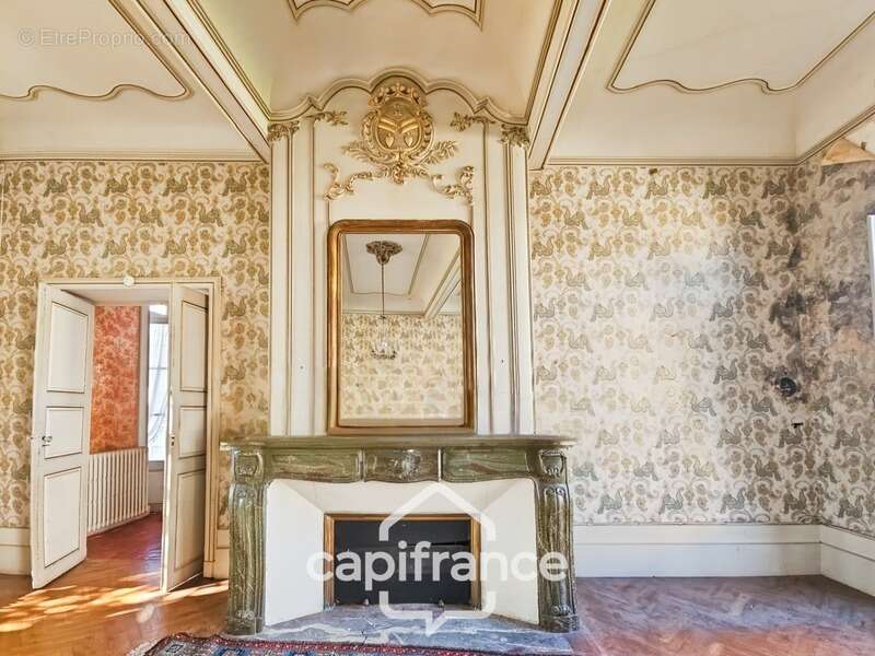 Maison à LAYRAC
