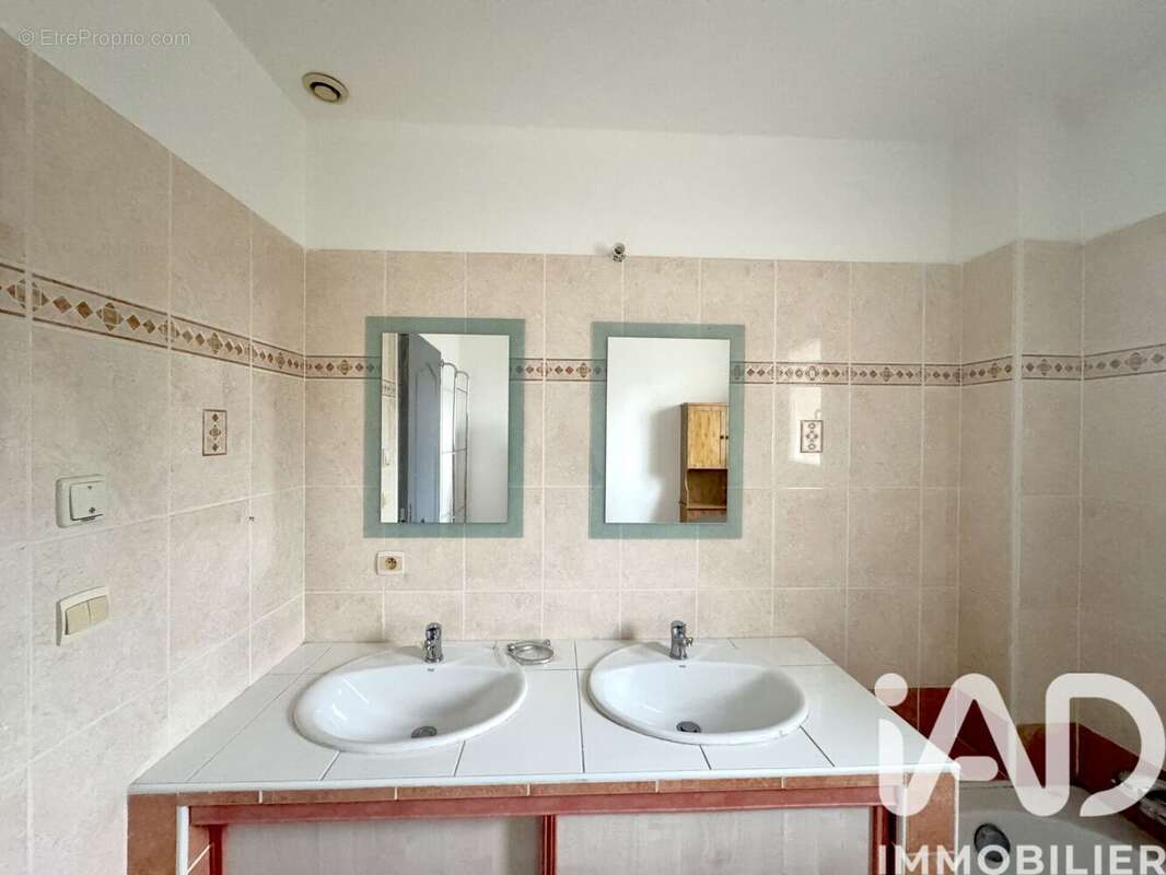 Photo 9 - Maison à PONT-SAINT-ESPRIT