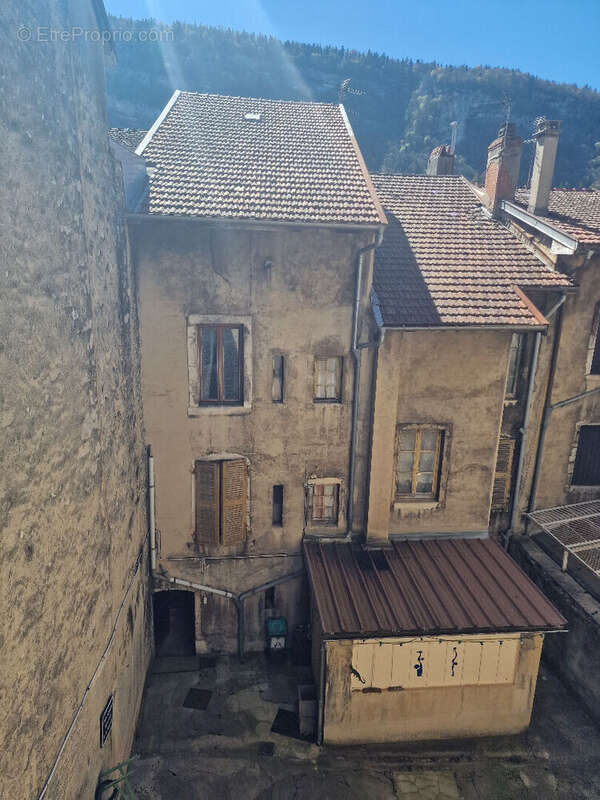 Appartement à NANTUA