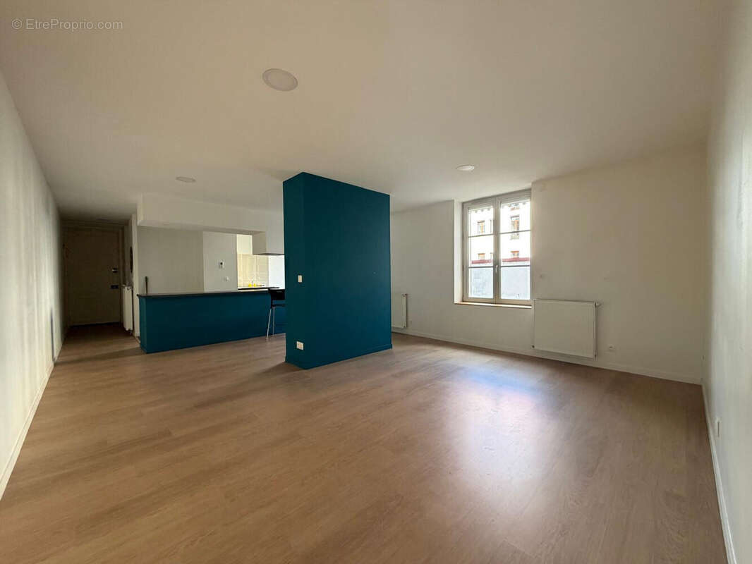 Photo 2 - Appartement à SAINT-ETIENNE