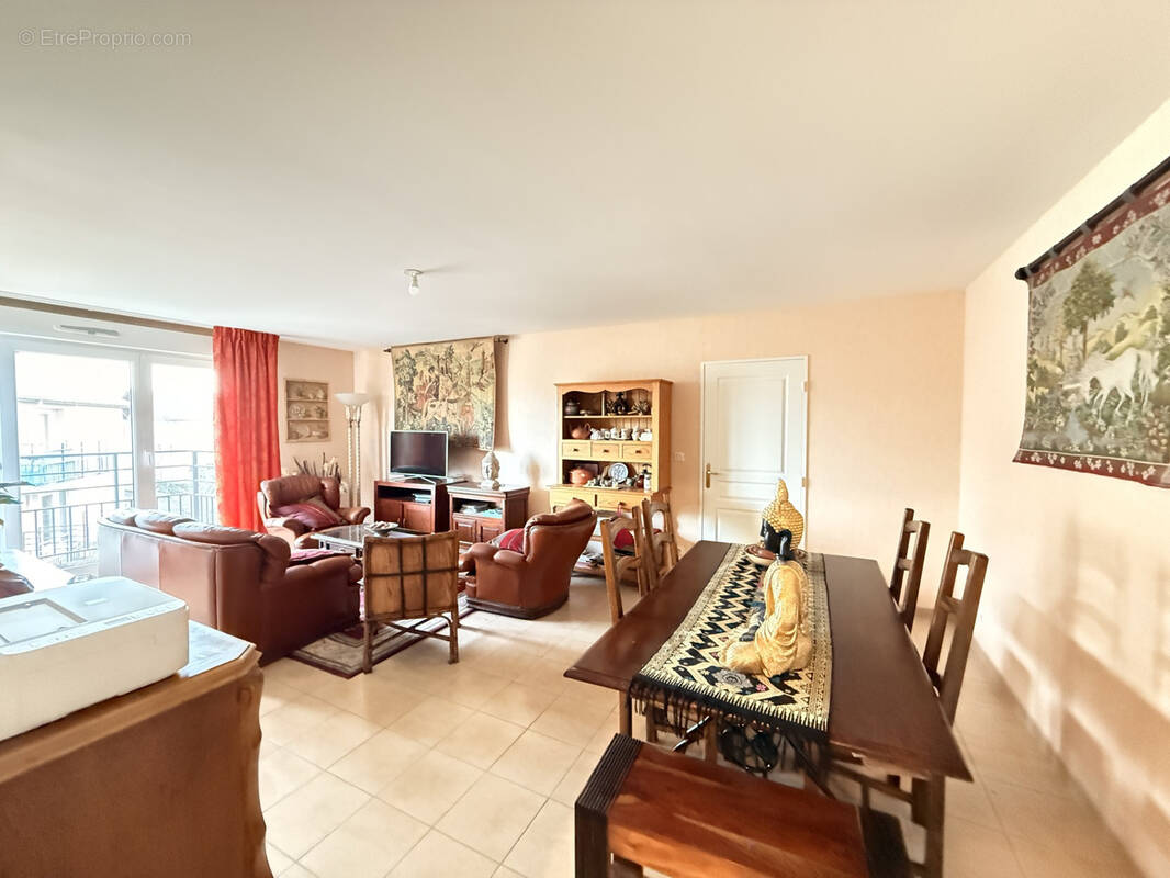 Appartement à LE COUDRAY