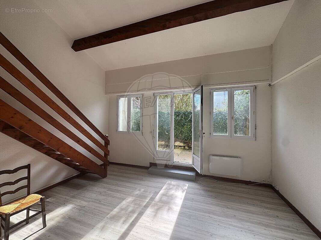 Maison à MESCHERS-SUR-GIRONDE