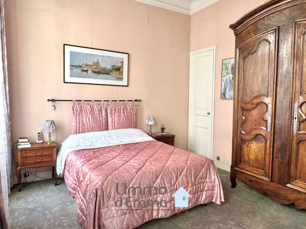Appartement à MARSEILLE-7E