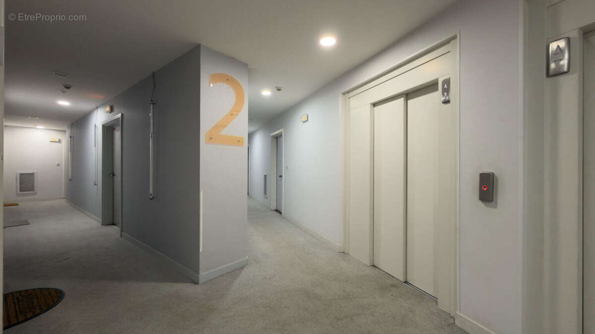 Appartement à PARIS-19E