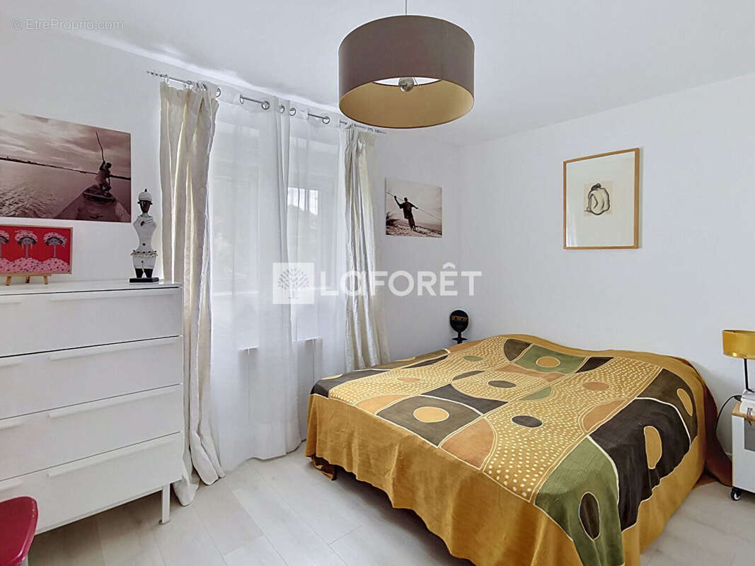 Appartement à REYRIEUX
