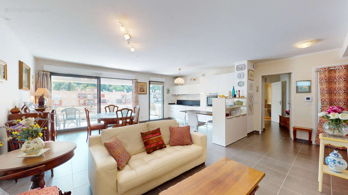 Appartement à MENTON