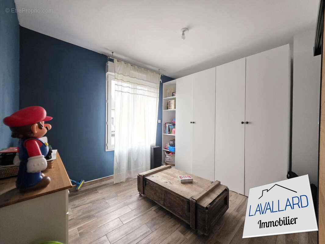 Maison à VERS-SUR-SELLES