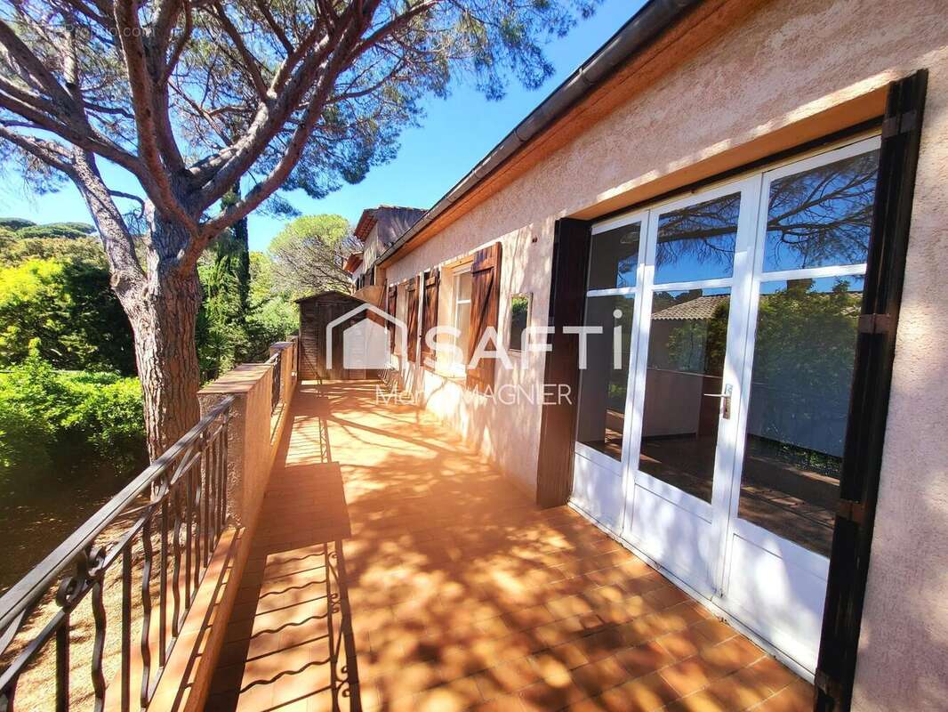 Photo 4 - Maison à LA CROIX-VALMER