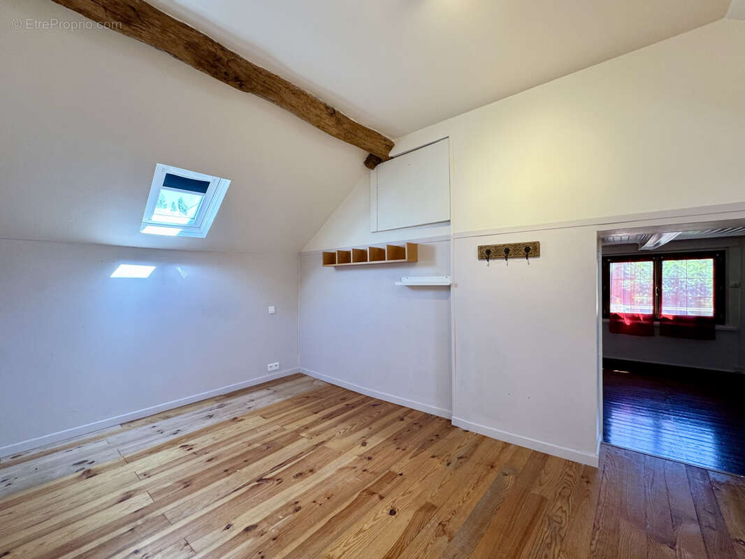 Maison à COULOMMIERS