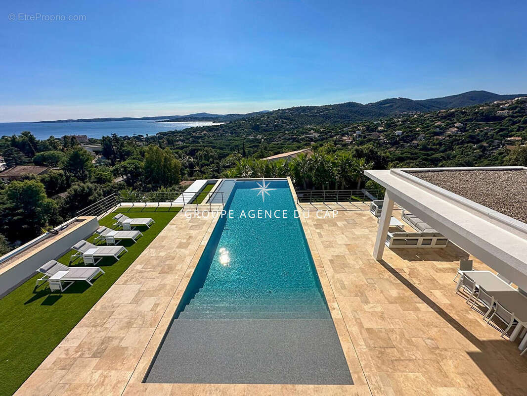Les issambres villa luxueuse vue mer panoramique 7 chambres avec garage 4  voitures piscine intérieure et extérieure - photo 15