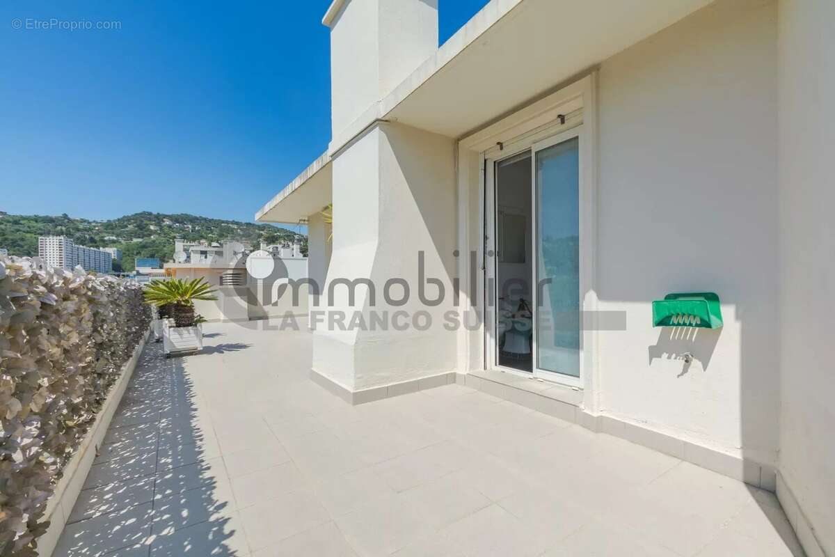 Appartement à NICE