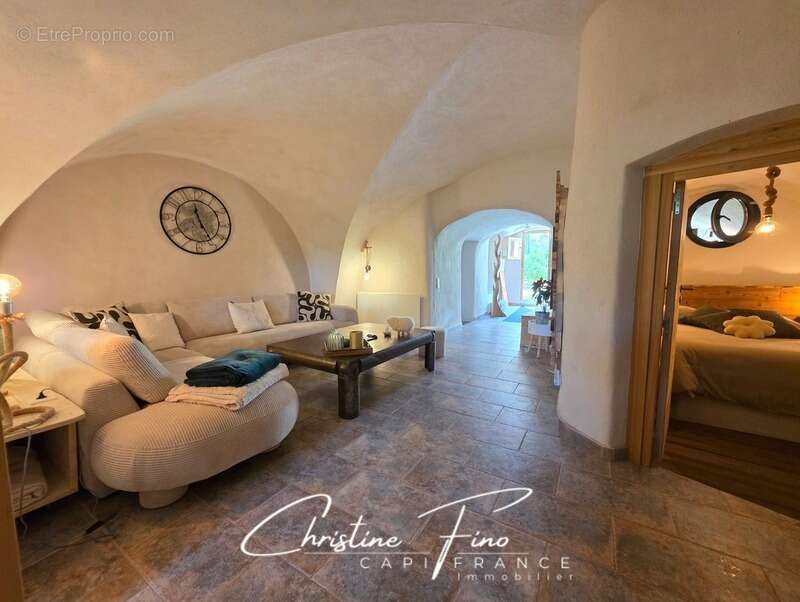 Appartement à LE MONETIER-LES-BAINS