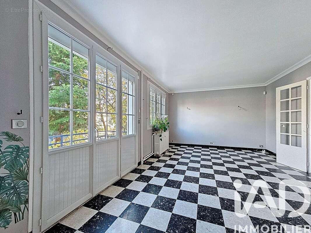 Photo 5 - Maison à BRETIGNY-SUR-ORGE