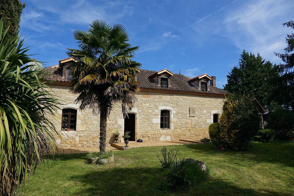 Maison à SOTURAC