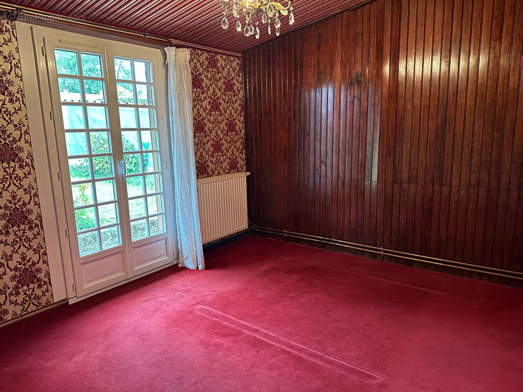 Maison à CHARVIEU-CHAVAGNEUX