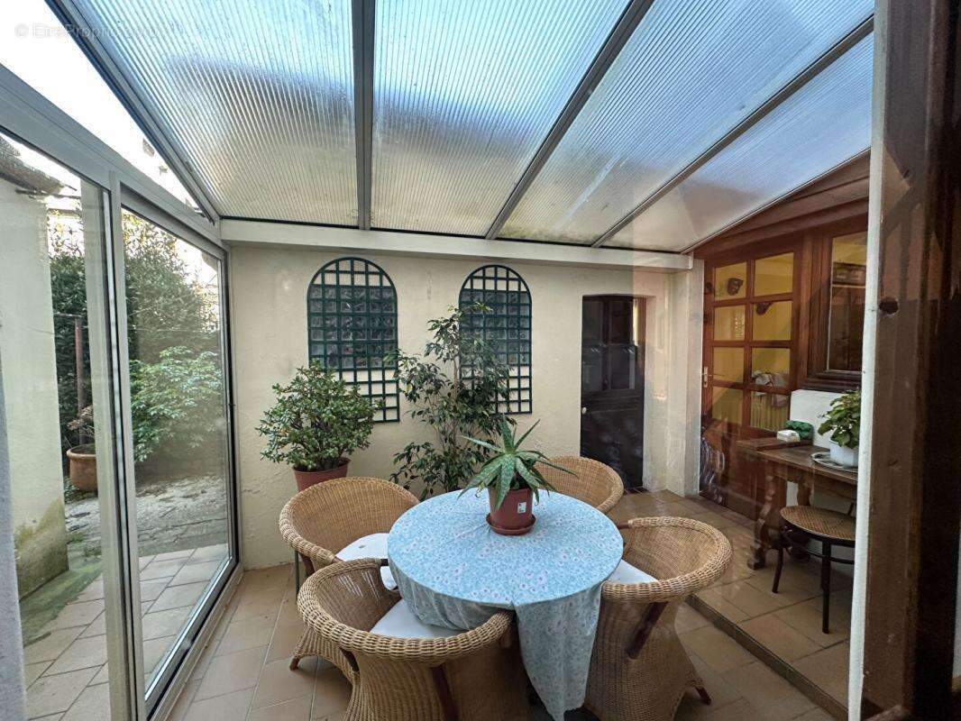 Maison à PONT-L&#039;EVEQUE