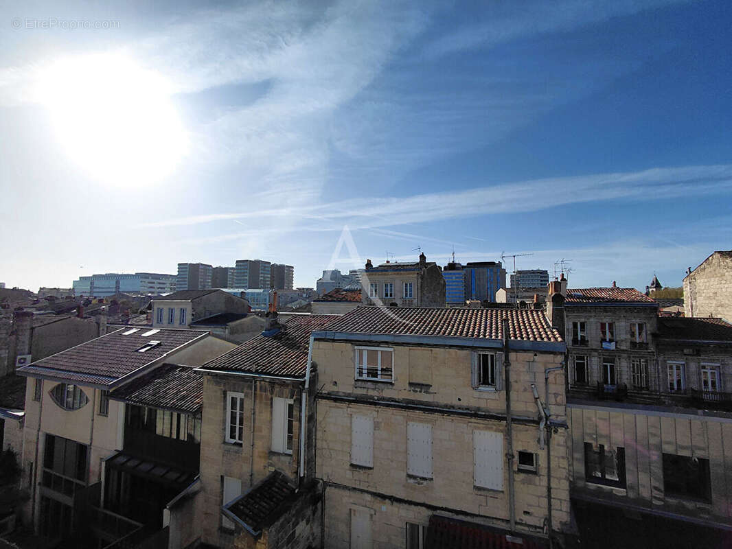 Appartement à BORDEAUX