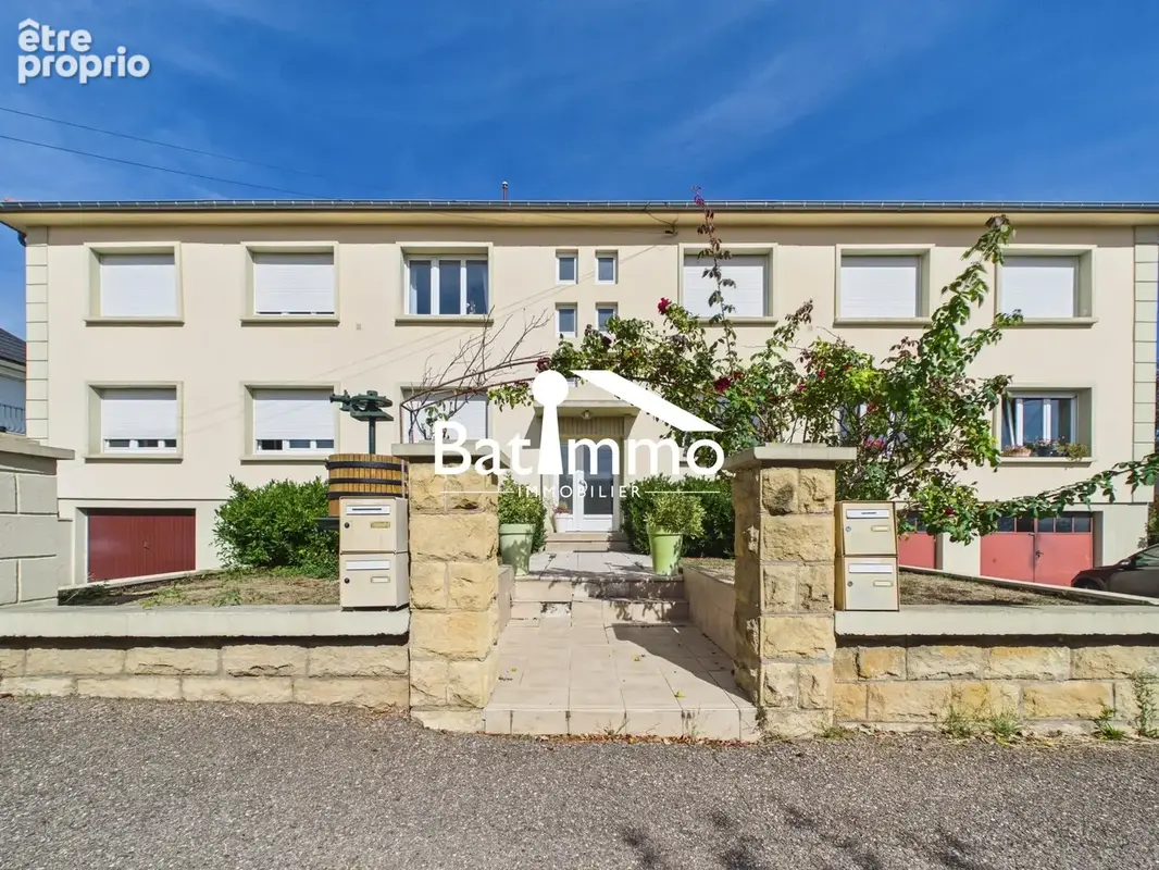 Appartement 5 pièces 92 m² à vendre à Ars-Sur-Moselle (57130) - photo 2