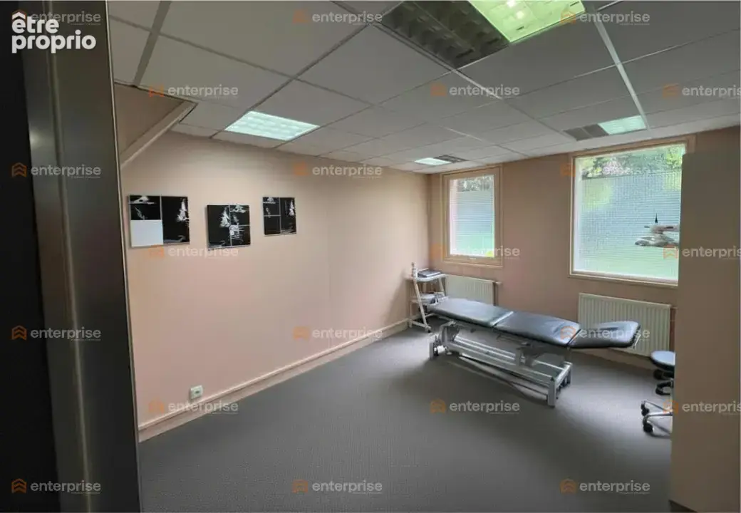 A vendre - bureaux indépendant - 200m2 - lille cormontaigne - photo 2