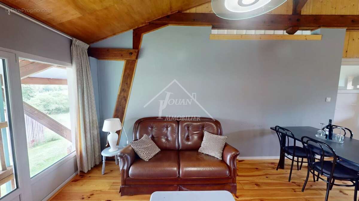 Maison à SAINT-BONNET-TRONCAIS