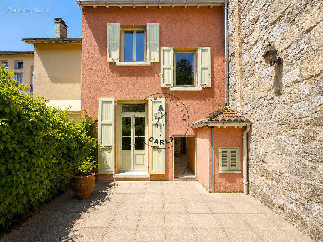 Maison à OULLINS