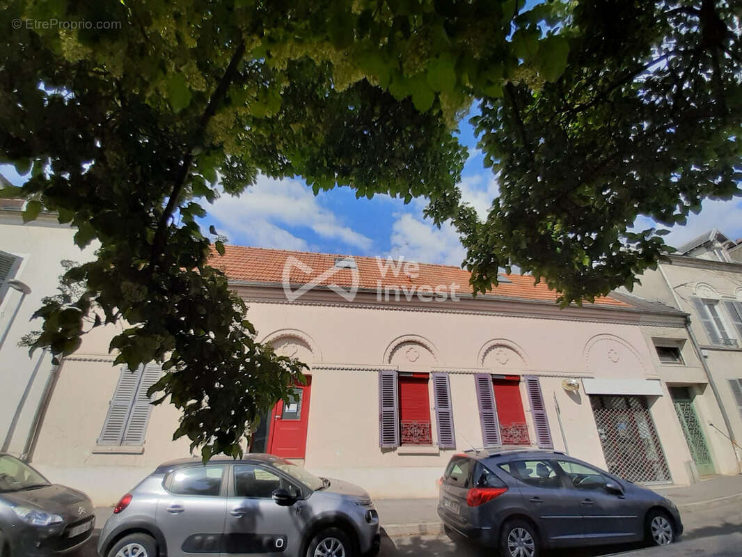 Appartement 250 m² à Meaux  - photo 4