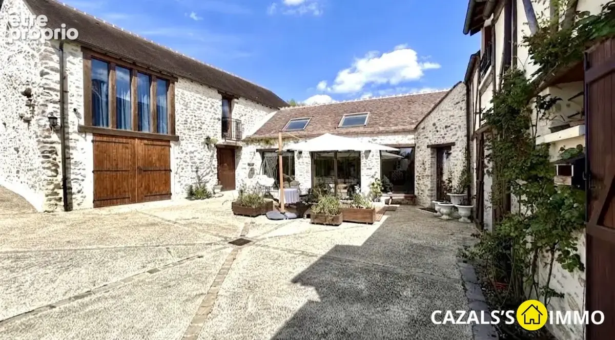 Maison 6 pièces 315 m² à vendre à Perthes (77930) - photo 2