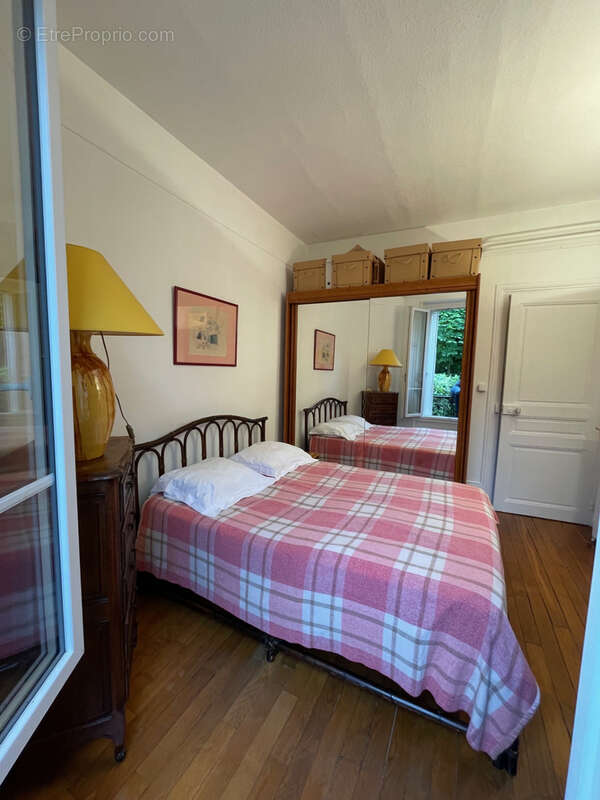 Appartement à ENGHIEN-LES-BAINS