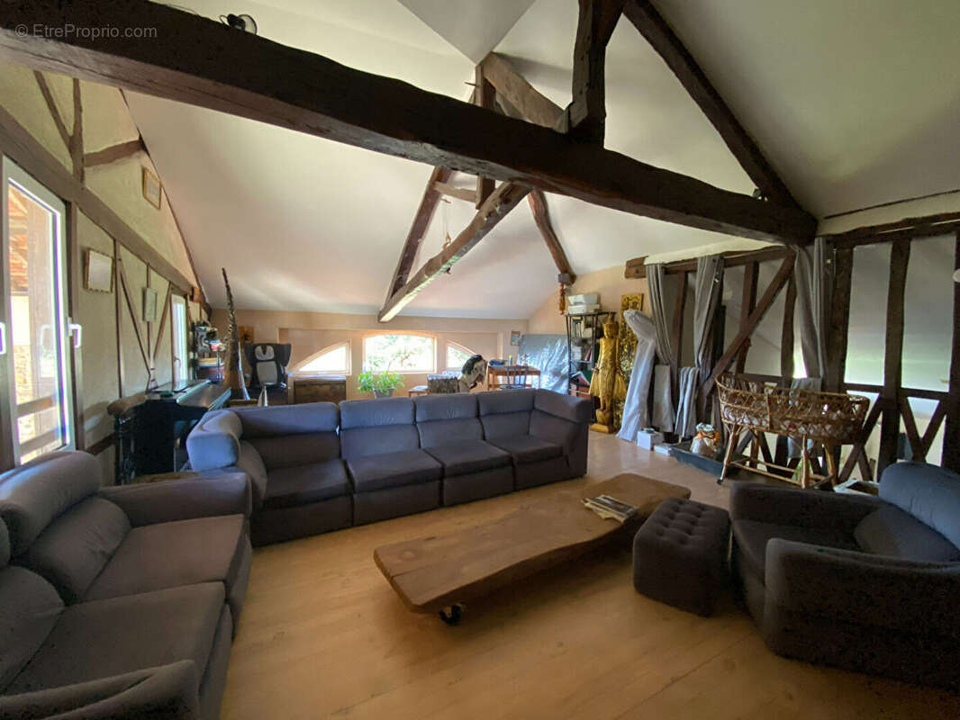 Maison 320 m² à Montegut-Arros  - photo 9