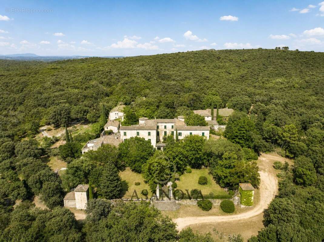 Maison à QUISSAC