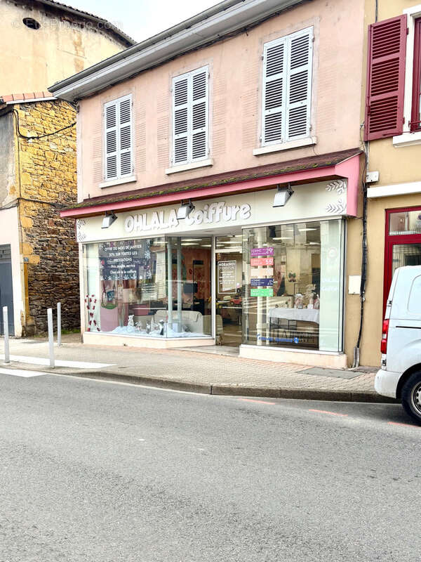 Appartement à L'ARBRESLE