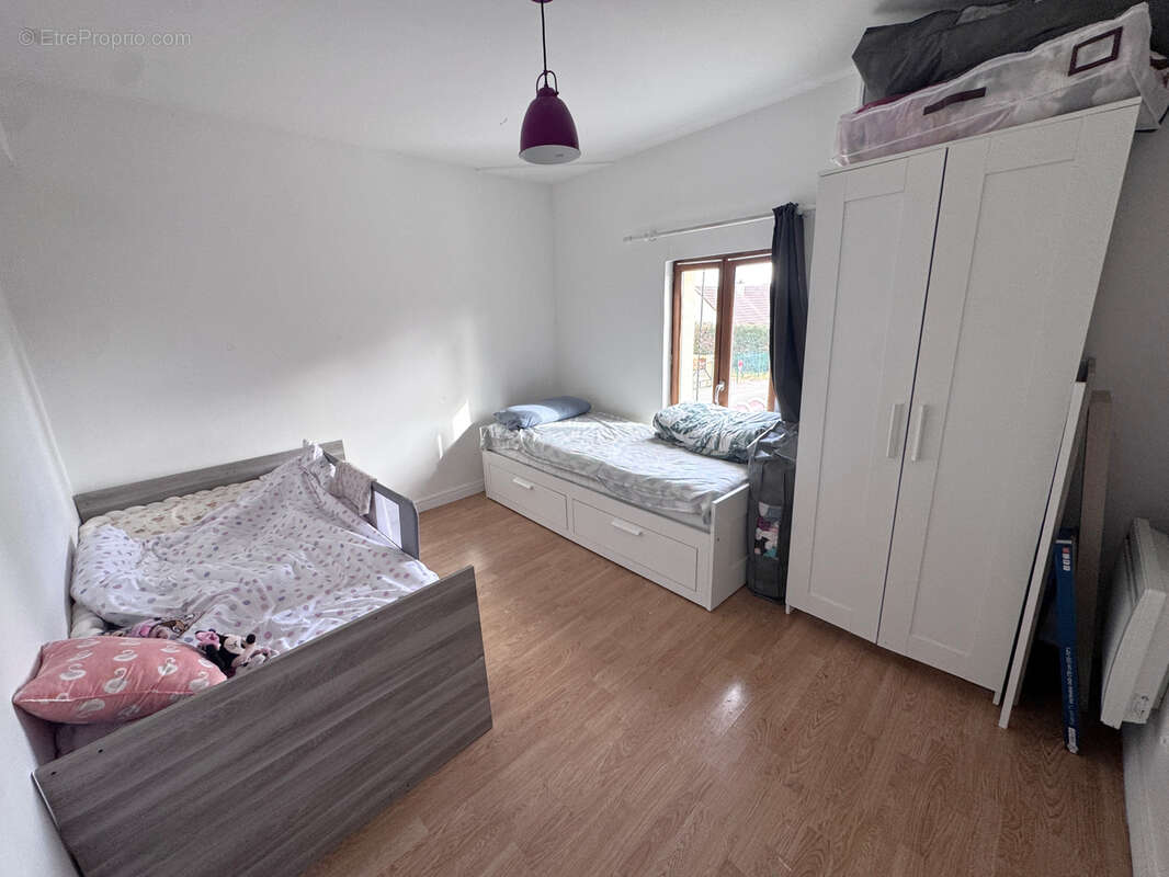 Appartement à HOUDAN