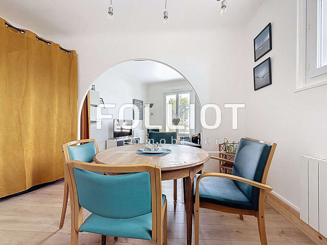 Appartement à BARNEVILLE-CARTERET