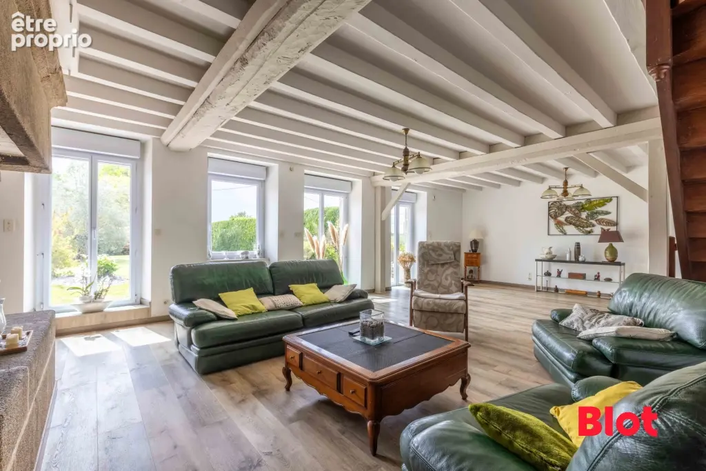 Maison 6 pièces 140 m² à vendre à Saint-Germain-En-Cogles (35133) - photo 5