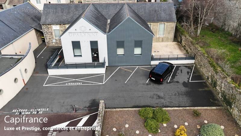 Commerce à BARNEVILLE-CARTERET