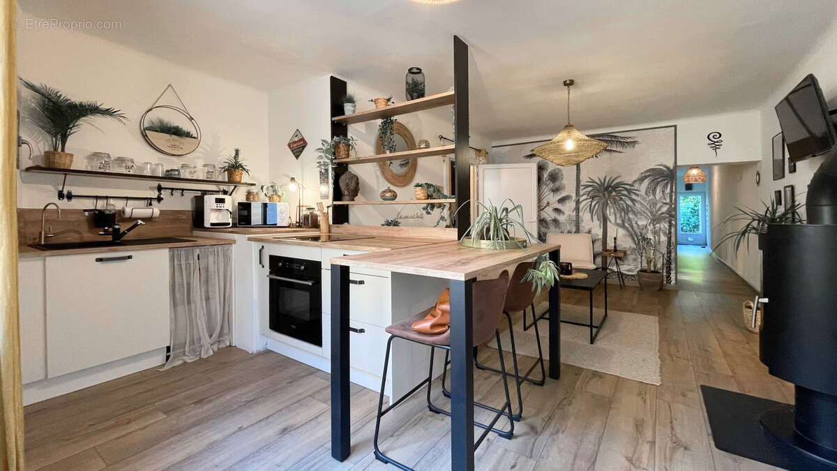 Maison à UZES