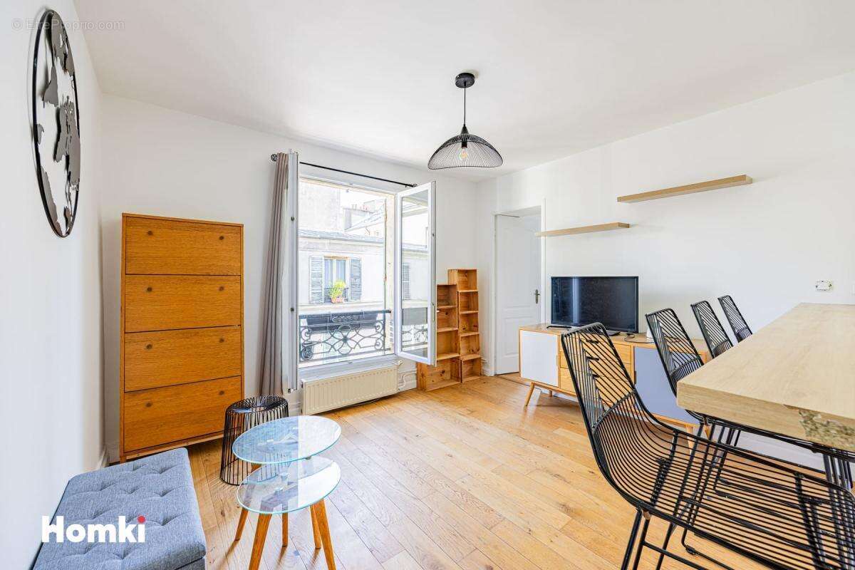 Appartement à PARIS-10E