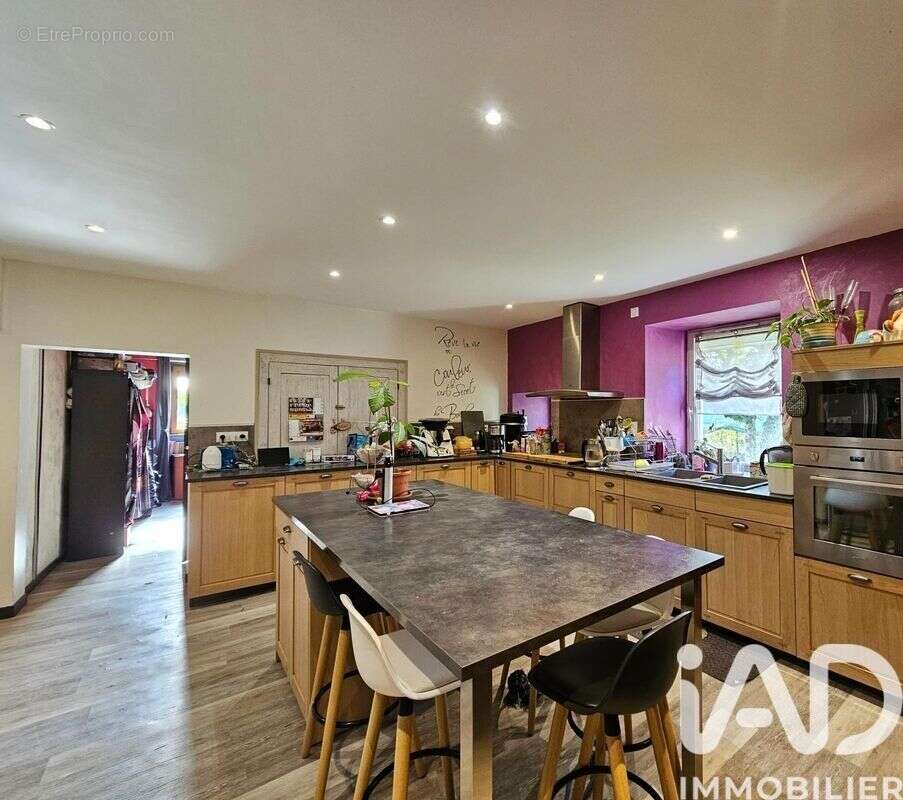 Maison 200 m² à La Chaumusse  - photo 6