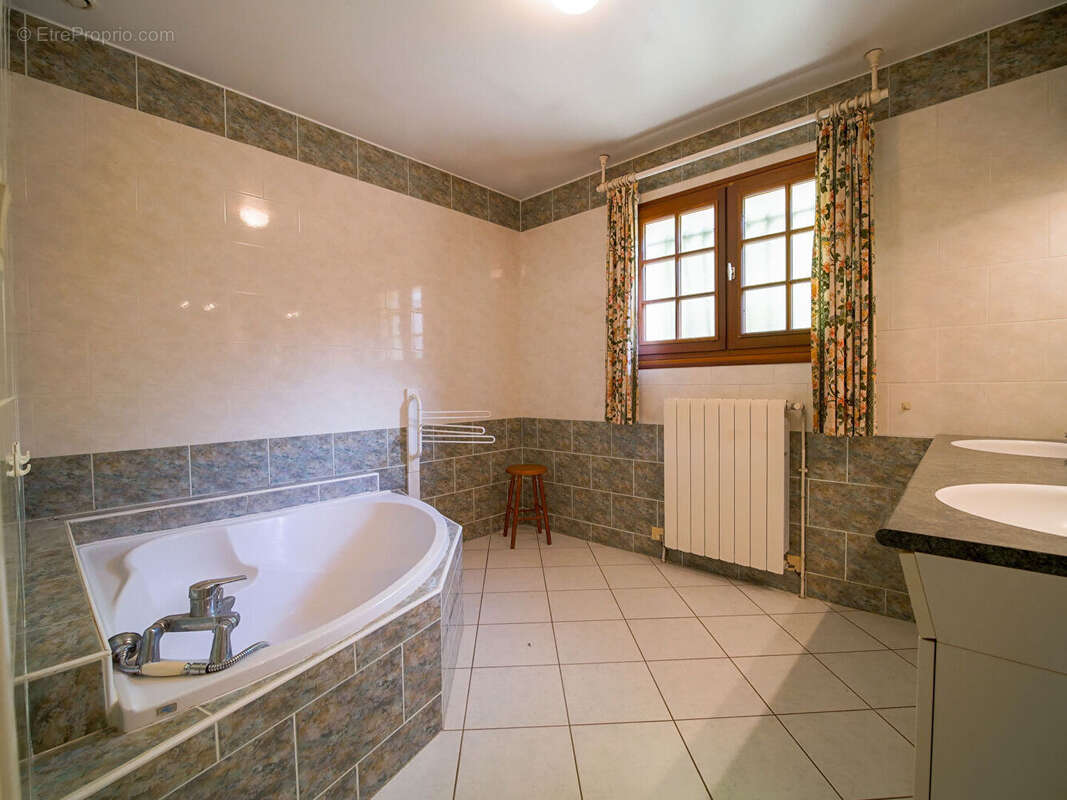 Maison à AIRE-SUR-L'ADOUR