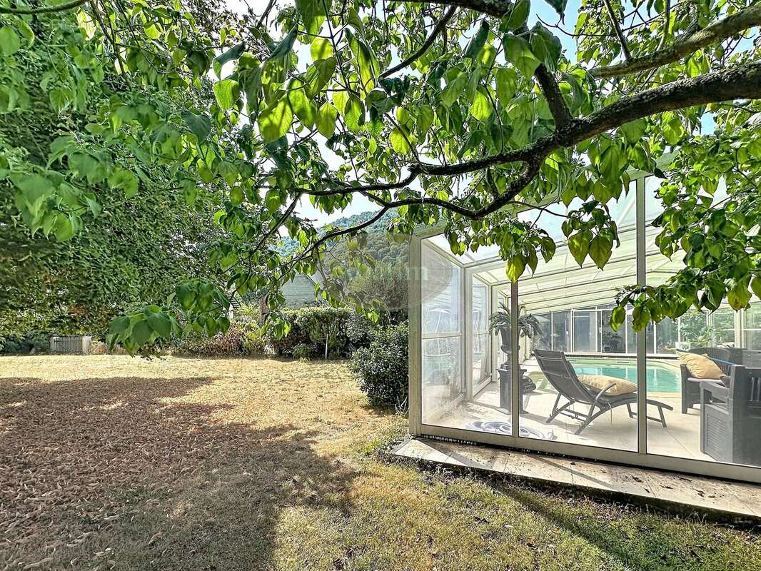 Maison de caractère avec dépendance - photo 14