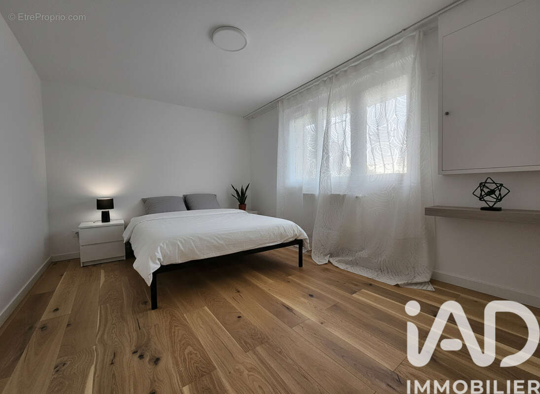 Photo 3 - Maison à PARON