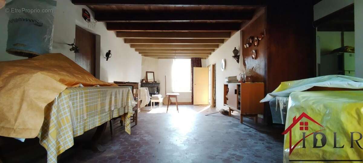 Maison à COLOMBEY-LES-DEUX-EGLISES