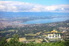 Appartement à SAINT-JULIEN-EN-GENEVOIS