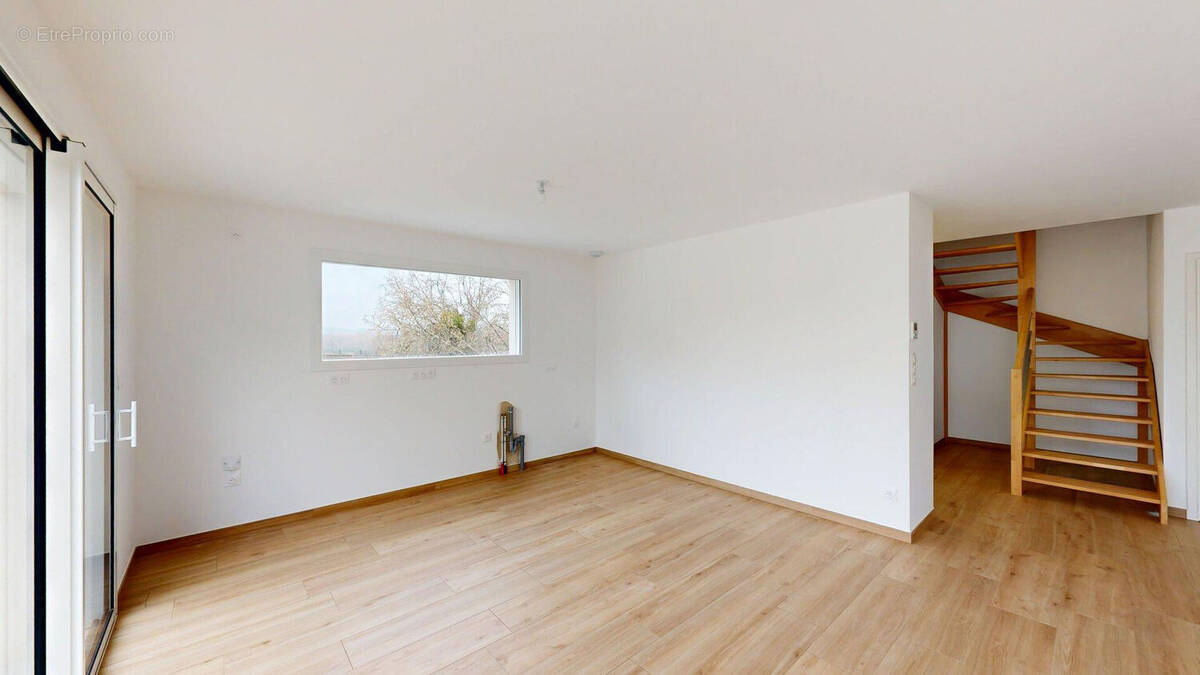 Appartement à SAONE