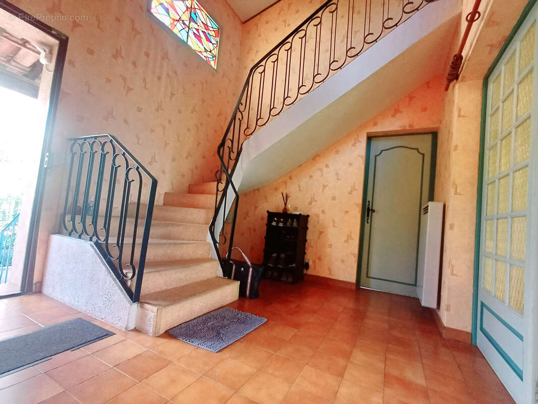 Maison à LA LONDE-LES-MAURES