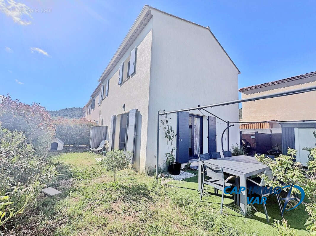Maison 90 m² à Signes  - photo 3
